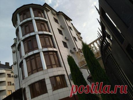 Успела захватить бархатный сезон на море. Цены, отель, еда — красота
Рассказываю всё по порядку. Чёрное море, посёлок Агой, отель Юлия, три звезды. Это моя локация в пошлые выходные и морской сезон закрыт. Отель «Юлия». Отель «Юлия». У меня был номер класса «эконом» за две тысячи в сутки. Отдыхали семьёй, поэтому сняли два таких номера. Они были отдельно от отеля и на первом этаже, что с […]
Читай дальше на сайте. Жми подробнее ➡