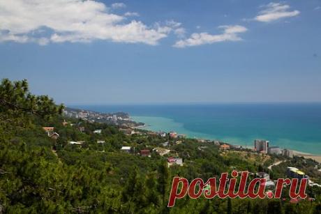 Российские военные пресекли попытку высадки десанта ВСУ с гидроциклов в Крыму. Воздушно-космические силы России пресекли попытку высадки десанта Вооруженных сил Украины с гидроциклов и катеров в Крыму. Об этом сообщили журналистам в Минобороны России. Оборонное ведомство сообщило, что атака велась в направлении мыса Тарханкут. Всего в попытке атаки были задействованы три гидроцикла и один катер.