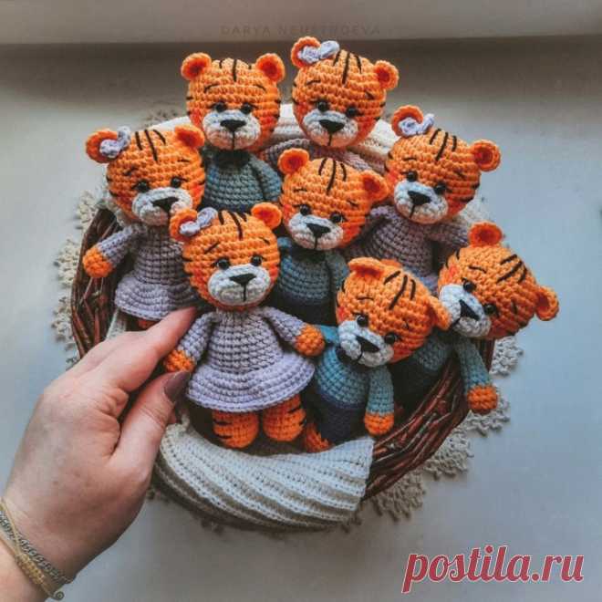 ​Милые тигрята