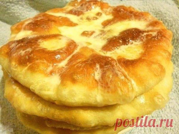 ПЫШКИ СO СМЕТАНОЙ И СAХАРОМ
