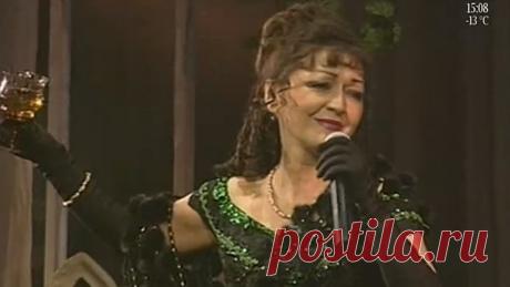 «Сливки» төркеме репертуарыннан
Венера Ганиева - Кайда соң син
Венера Ганиева - Кайда сон син