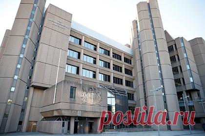 Женщина проигнорировала последнюю волю матери и лишилась дома. В Великобритании женщина проигнорировала завещание матери, попала под суд и лишилась дома. Следствие установило, что 52-летняя Дебора Нильссон решила не ставить в известность официальные лица о новом завещании умирающей матери и потратила деньги на ремонт дома и развлечения.