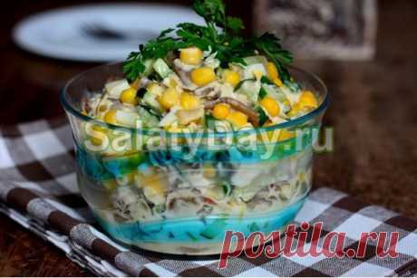 Салат с маринованными шампиньонами - быстро и вкусно