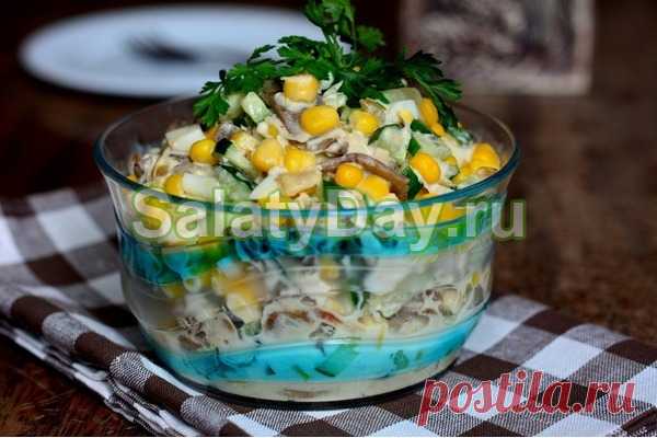 Салат с маринованными шампиньонами - быстро и вкусно