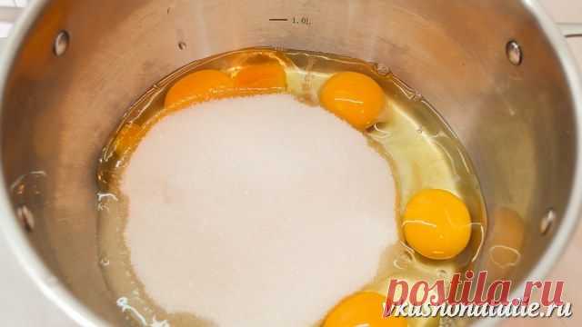 Пышная шарлотка с яблоками в мультиварке - рецепт для лентяек
