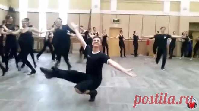 Гопак. Как танцуют, глаз не оторвать!