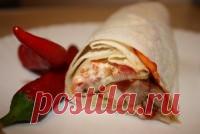 Шаурма с крабовыми палочками и курицей для пикника