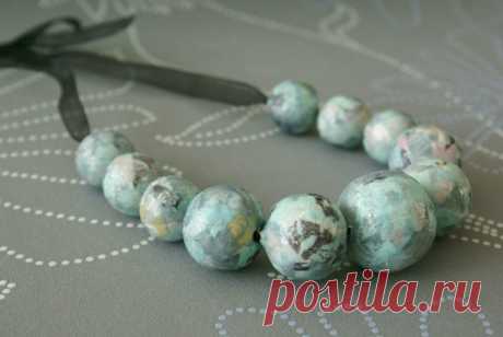 Декорирование бус в технике декопатч. Декупаж. Мастер-класс..