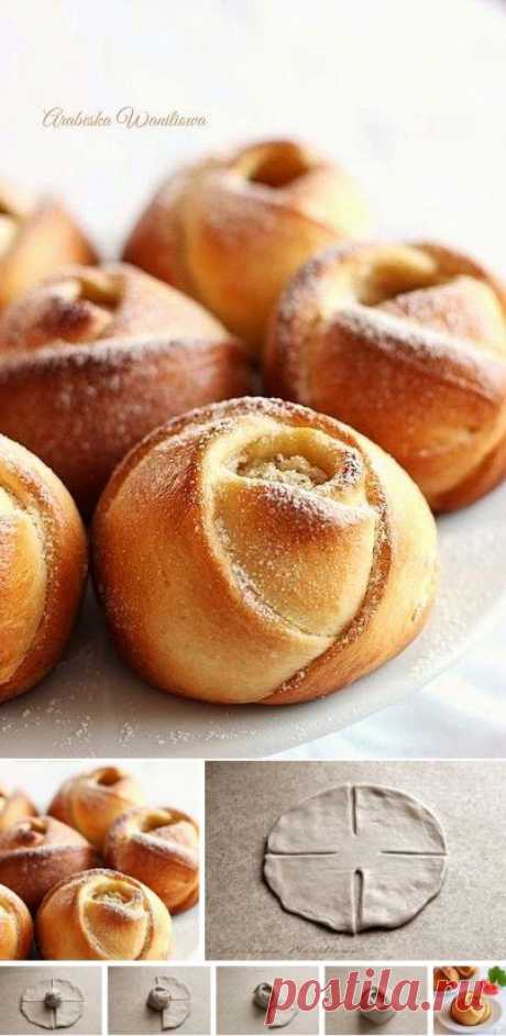 Булочки с сыром или творогом.
