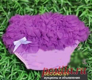 Кружевные трусики для малышки.