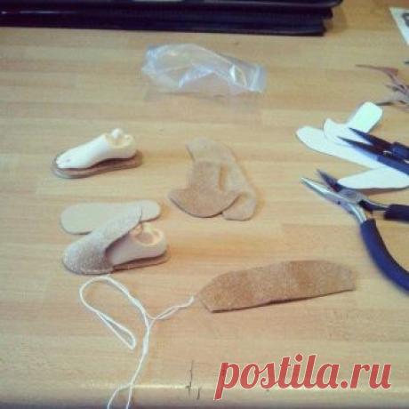 Doll's therapy. Для заболевших куклами.