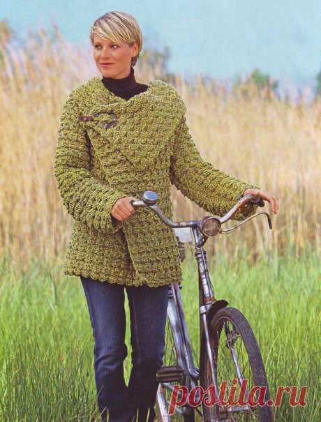Жакет с широким воротником - Вязание крупных изделий для взрослых