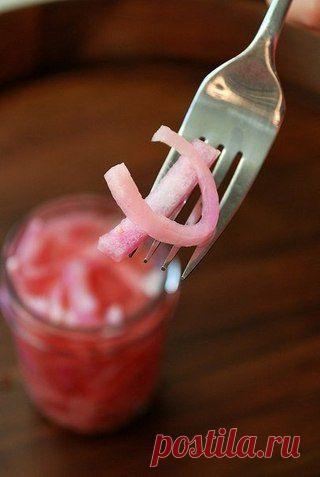 Маринованный красный лук. | Готовим вместе