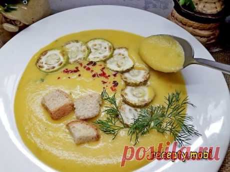 Суп-пюре из кабачков и картофеля
✅ Ингредиенты:
▫️ куриный бульон - 700-900 мл (зависит от желаемой густоты готового блюда);
▫️ нижняя часть стебля сельдерея - 1 шт;
▫️ сочная морковь - 70 г;
▫️ белый лук - 60 г;
▫️ кабачки - 750 г;
▫️ картофель - 650 г;
▫️ чеснок - 2 зубчика;
▫️ растительное масло без запаха - 30 мл;
▫️ сливки 10% - 250 мл;
▫️ лавровый лист - 1 шт;
▫️ душистый перец - 2-3 крупные горошины;
▫️ соль крупная - по желанию;
▫️ веточки петрушки - 2-3 шт.