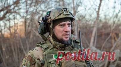 Алаудинов: в курской Мартыновке за сутки уничтожено 14 единиц техники ВСУ. Заместитель начальника Главного военно-политического управления ВС России, командир спецназа «Ахмат» генерал-майор Апти Алаудинов заявил, что в курской Мартыновке за сутки уничтожено 14 единиц техники ВСУ. Читать далее