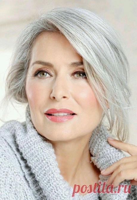 Избавиться от морщин дома с помощью приборов После 30-40 лет коже лица уже требуется профессиональный уход. Независимо от того, балуете ли вы себя регулярными походами к косметологу или нет, важно уметь самостоятельно заботиться о полноценном...