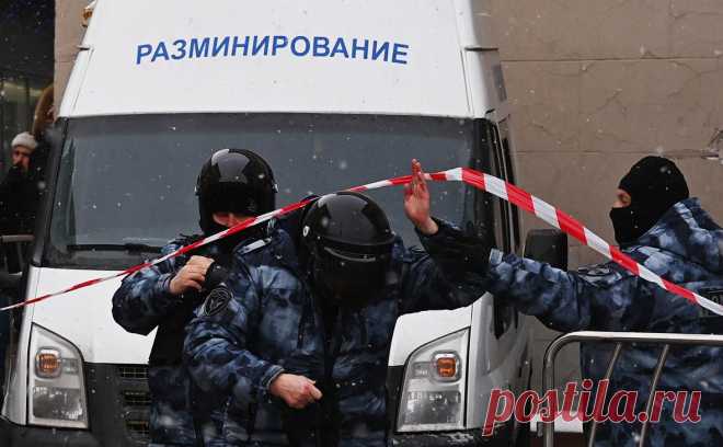 В Лобне жителям разрешили вернуться домой после обезвреживания взрывчатки. Жителям подмосковного города Лобни разрешили вернуться домой, сообщила врио городского главы Анна Кротова в телеграм-канале.