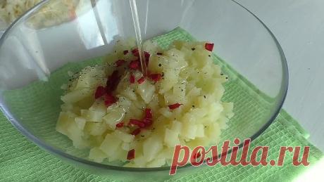 Я просто нарезала картофель и завернула его в фарш / Очень вкусное горячее блюдо