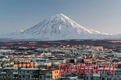 Россиянка описала столицу Камчатки фразой «дорого, грязно и нечем заняться». Россиянка посетила Петропавловск-Камчатский и описала поездку фразой «дорого, грязно и нечем заняться». Она отметила, что на Дальний Восток она отправилась, чтобы отдохнуть от московской суеты и полюбоваться природой региона. По ее словам, первые трудности начались еще до приезда.