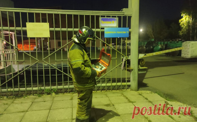 В Екатеринбурге Роспотребнадзор не нашел опасных веществ в пробах воздуха. Специалисты Роспотребнадзора не выявили превышения предельно допустимого уровня загрязняющих веществ в пробах воздуха, взятых в Екатеринбурге в поселке Рудный, сообщает региональное управление надзорного ведомства.