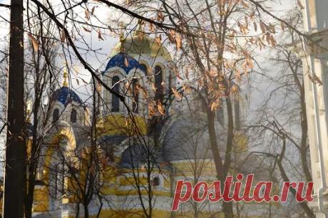 Відвідання Володимирського собору в Києві – цього справжнього храму-музею – є...