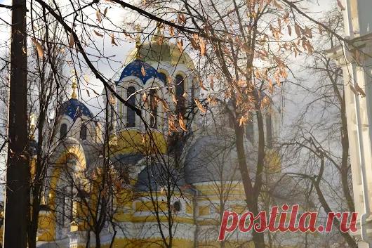 Відвідання Володимирського собору в Києві – цього справжнього храму-музею – є...