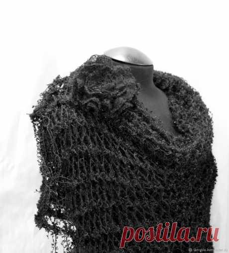 Купить Чёрный вязаный палантин из кид мохера "Ночь" и брошь-роза в интернет магазине на Ярмарке Мастеров Купить или заказать Чёрный вязаный палантин из кид мохера &quot;Ночь&quot; и брошь-роза в интернет магазине на Ярмарке Мастеров. С доставкой по России и СНГ. Материалы: кид-мохер, вискоза, полиэстер, метанит. Размер: большой( уточнить)