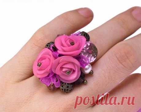 👌 Кольца из полимерной глины 4 мастер-класса, увлечения и хобби Дорогие девушки, сегодня я вновь хочу поговорить об украшениях. Одно время я увлекалась созданием украшений из полимерной глины. Украшения из этого материала получаются очень стиль...