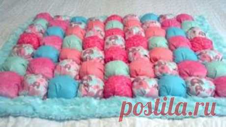 Как сшить одеяло из воздушных пузырьков: необычное одеяло бонбон