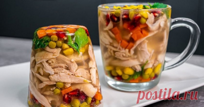 (8) Холодец в чашках: оригинальный рецепт - Будет вкусно - 28 ноября - 43639867916 - Медиаплатформа МирТесен Что это за празднование Нового года без холодца? В такую ночь на столе обязательно должно красоваться столь вкусное блюдо. Если же подать холодец в чашках, то праздничный ужин удастся на все сто! Никто не сможет отказаться от такого яркого угощения. Аппетитный внешний вид холодца достигается за - 28 ноября - 43639867916 - Медиаплатформа МирТесен