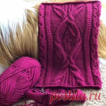 Вот такой снуд связался на одном дыхании))шапка в процессе..не отпускают меня комплектыкому и зачем столько- не знаю..но на то оно и хобби..правда же.Стоя у витрины с Лана голд классик я бы скупила ее всю- а может этим и займусь#люблювязать #рукоделие #ручнаяработа #моехобби #вяжутнетолькобабушки #люблювязать #снудспицами #модноевязание #хэндмэйд #вяжуспицами