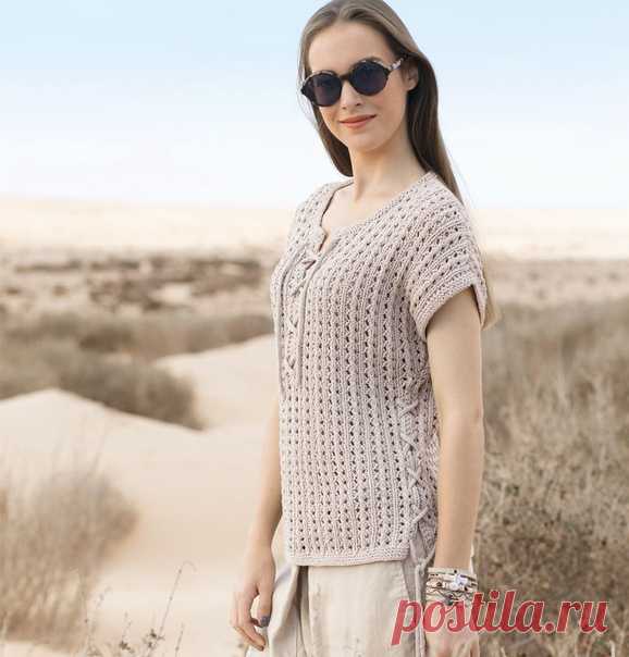 Пуловер со шнуровками

Все дело в деталях: в центре внимания шнуровки у горловины и по бокам.

Размеры
36/38 (40) 42/44

ВАМ ПОТРЕБУЕТСЯ
Пряжа 1 (100% хлопка; 112 м/50 г) — 400 (450) 500 г льняной;
пряжа 2 (100% хлопка; 180 м/ 50 г) — 50 г льняной; спицы №4,5 и 5; круговые спицы №4; 2 чулочные спицы №3.

УЗОРЫ И СХЕМЫ

ПЛАТОЧНАЯ ВЯЗКА
Лицевые и изнаночные ряды — лицевые петли.

АЖУРНЫЙ УЗОР
Число петель кратно 6 + 1 = вязать согл. схеме. На ней даны лицевые ряды. В изнаноч...