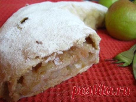 Яблочный штрудель.
