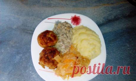 Тефтели с грибным соусом - Простые рецепты Овкусе.ру