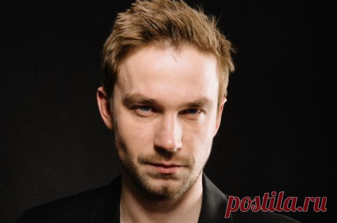 Трейлер фильма «Лед 3» с Петровым появился в Сети. Режиссером картины стал выпускник школы кино и телевидения «Индустрия» Юрий Хмельницкий.