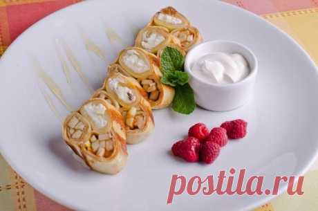 Как приготовить блины с творогом и фруктами - рецепт, ингридиенты и фотографии