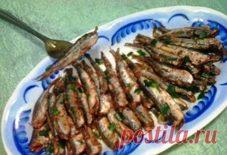 Беру луковую шелуху, кильку и делаю шпроты в масле вкуснее магазинных: рецепт