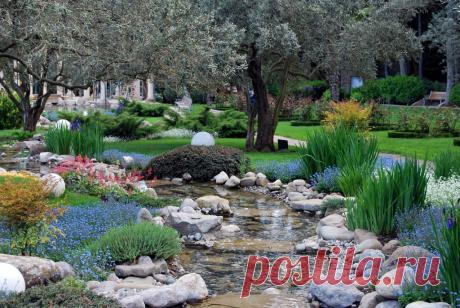 Парк Айвазовское в Партените - достопримечательности Крыма