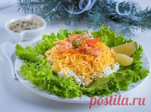 Салат "Креветки на снежной подушке"