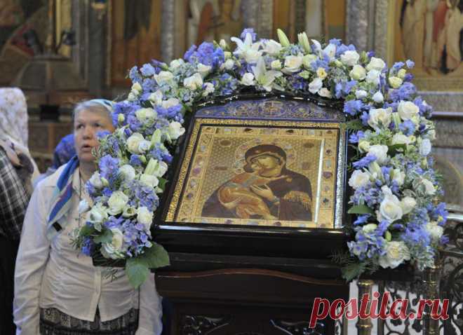 ВЛАДИМИРСКАЯ ИКОНА БОЖИЕЙ МАТЕРИ