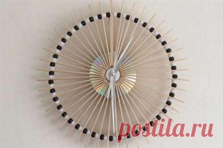 Оригинальные часы из палочек для мороженного