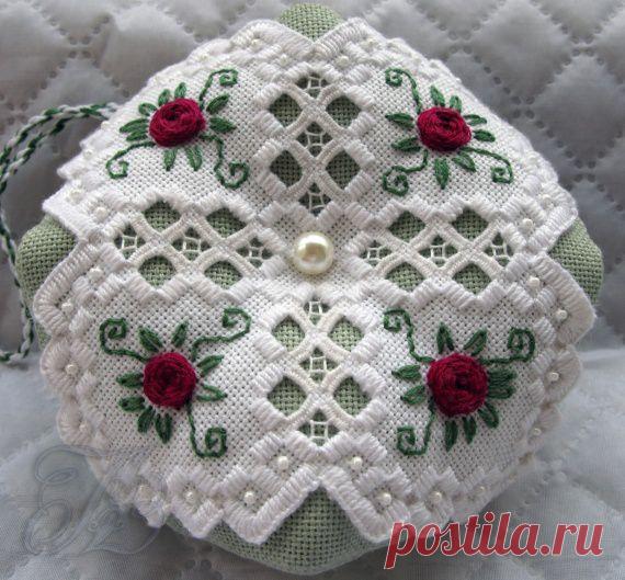 Бискорню в технике Хардангер. Этап 1. / Игра "Авантюра" / PassionForum - мастер-классы по рукоделию