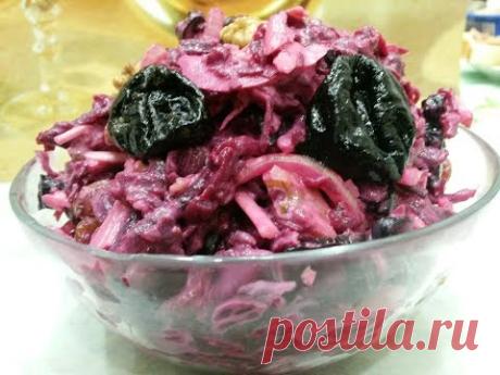 Салат "ПИКОВАЯ ДАМА".Потрясающе вкусный салат из свеклы.Быстро улетает со стола.Beetroot salad - YouTube