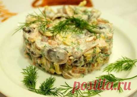 Салат с курицей и грибами - рецепт с фото / Простые рецепты