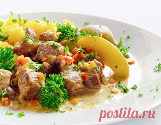 Индейка тушенная с яблоками - рецепт приготовления с фото от Maggi.ru