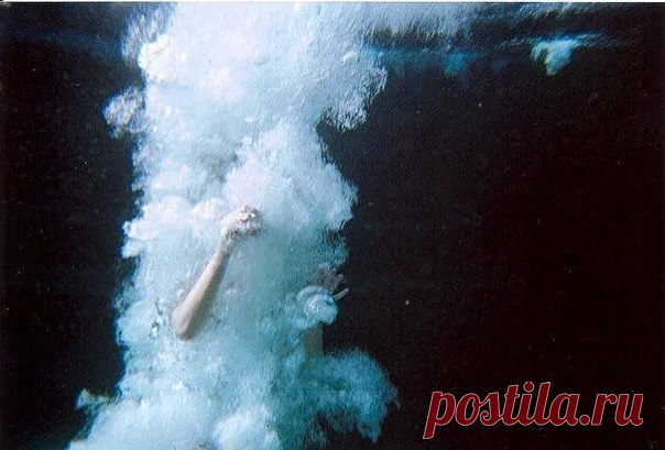 Случайностей не существует — все на этом свете либо испытание, либо наказание, либо награда, либо предвестие. 

(Вольтер)