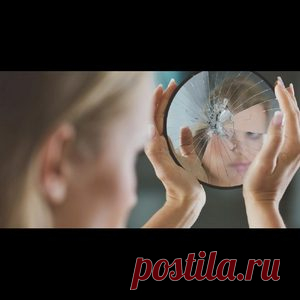 7 признаков биполярного расстройства Времена меняются, человек несколько десятков лет назад вступил в эпоху компьютеризации, и с тех пор жизнь идет, и темп ее всё нарастает. Всё это влияет на человека — его психическое здоровье, разум и право выбора оказываются под непомерным давлением.