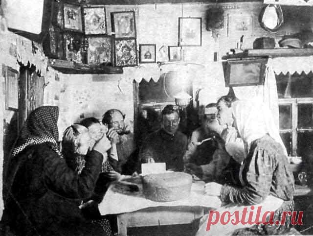 Шведский стол: почему это выражение понимают только русские Шведский стол на завтрак, обед и ужин, как и прочие прелести «all inclusive» давно завоевал сердца туристов всего мира. Что означает это выражение, знают даже те россияне, которые никогда не бывали за границей. И никого решительно не смущает то обстоятельство, что «шведский стол» у нас почему-то ассоциируется исключительно с отдыхом в тропиках (казалось бы — где Хургада, и где Швеция?). Кроме того, подобную форму ...