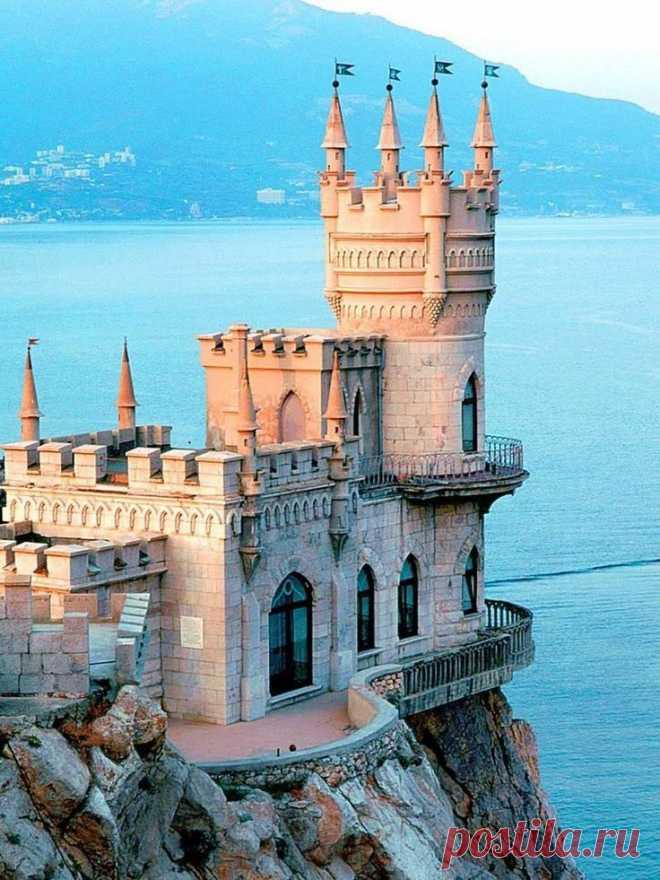 Swallow's Nest castle, Ukraine image | Flickr - Photo Sharing!