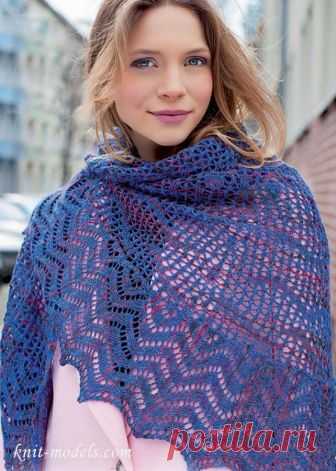 Кружевной платок, вязаный спицами из секционно-окрашенной пряжи. / knit-models.com